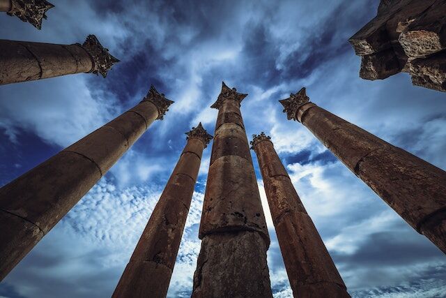 The large columns found in the Temple of Artemis.